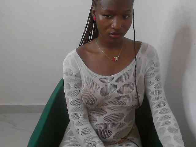 Sweet-fariha webcam