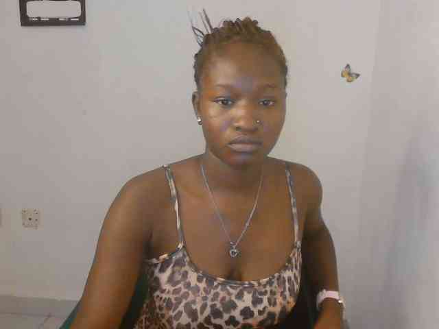 Sweet-fariha webcam