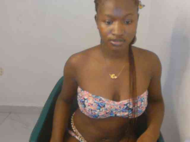 Sweet-fariha webcam
