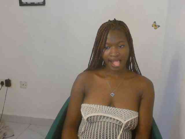 Sweet-fariha webcam