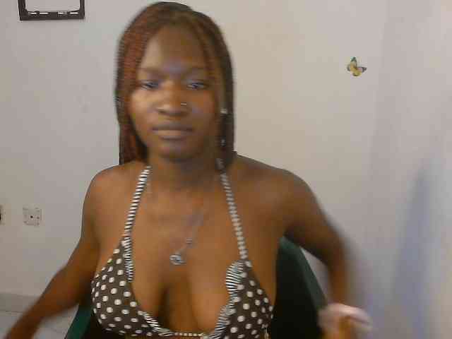 Sweet-fariha webcam