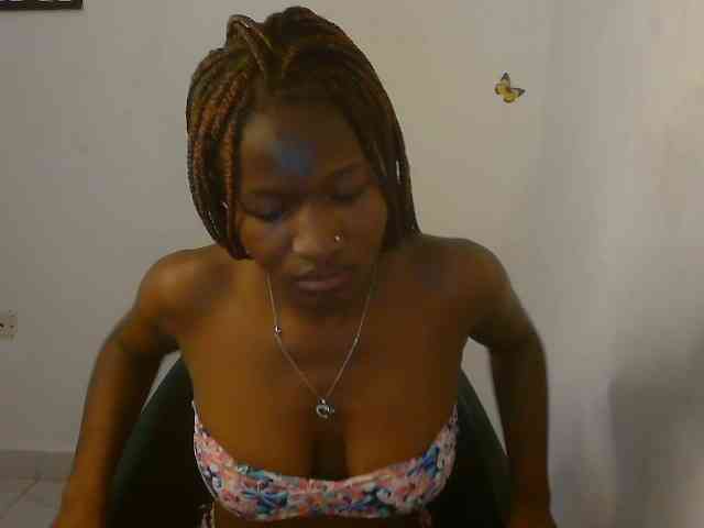 Sweet-fariha webcam