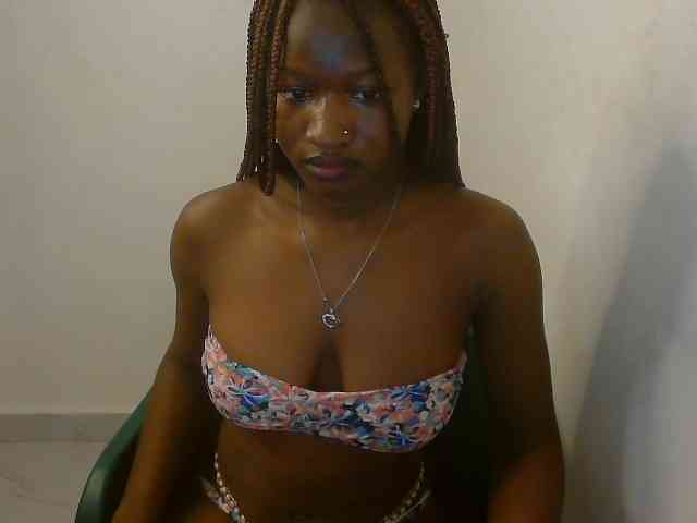 Sweet-fariha webcam