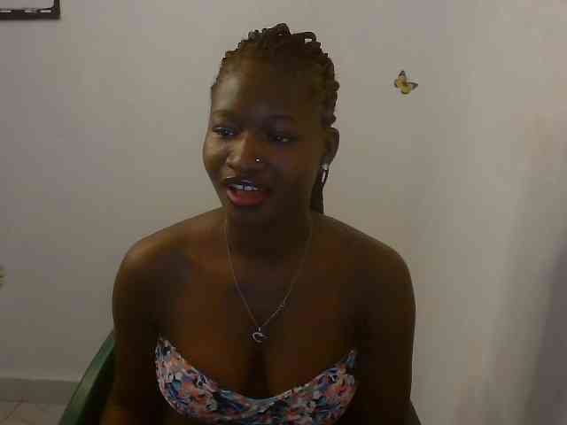 Sweet-fariha webcam