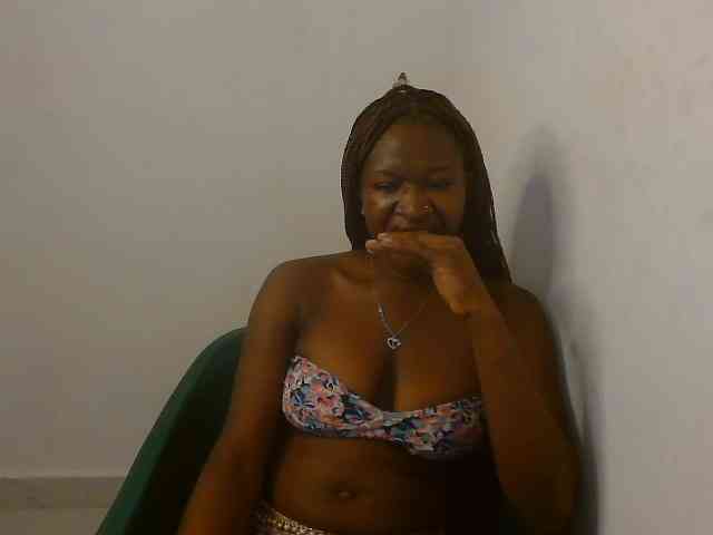 Sweet-fariha webcam