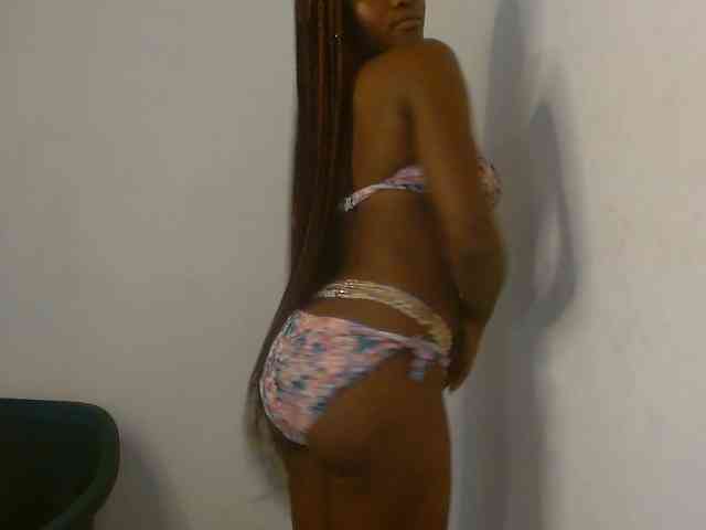 Sweet-fariha webcam