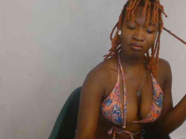 Sweet-fariha webcam