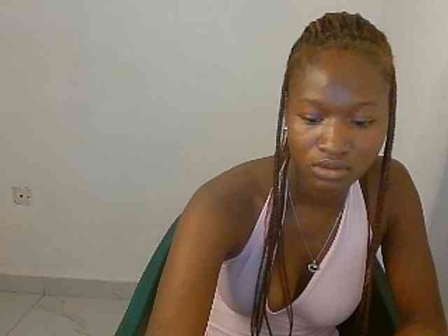 Sweet-fariha webcam