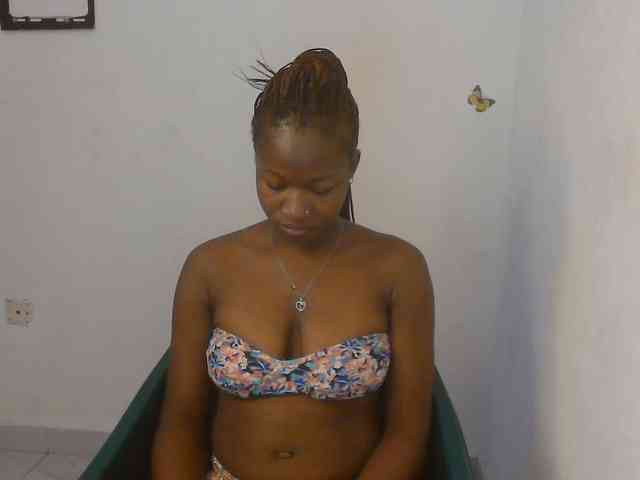 Sweet-fariha webcam
