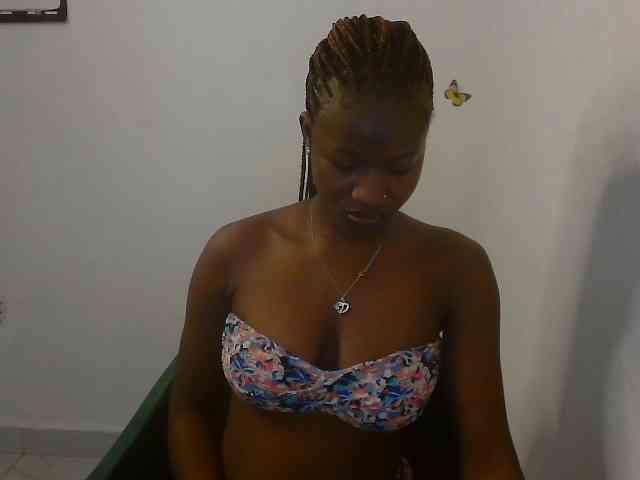 Sweet-fariha webcam