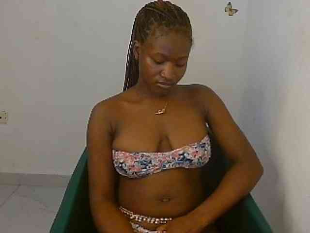 Sweet-fariha webcam