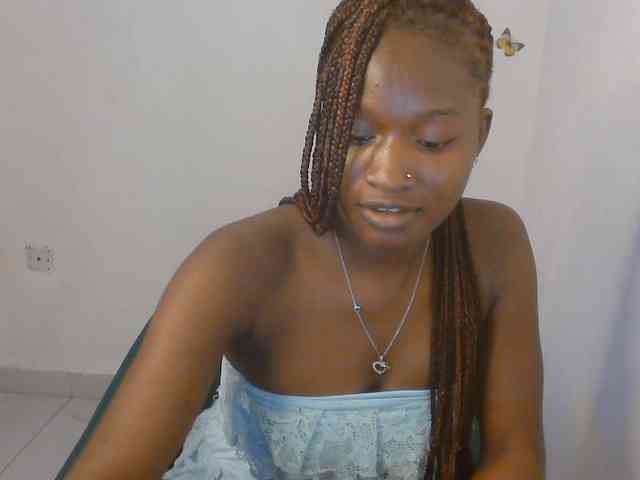 Sweet-fariha webcam