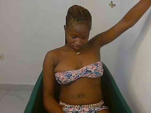 Sweet-fariha webcam