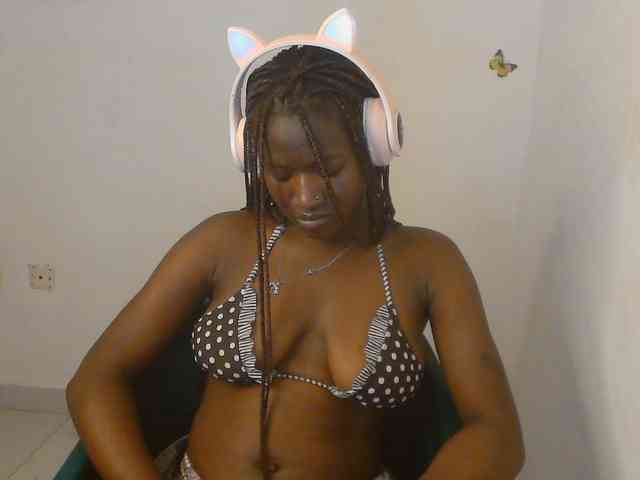 Sweet-fariha webcam