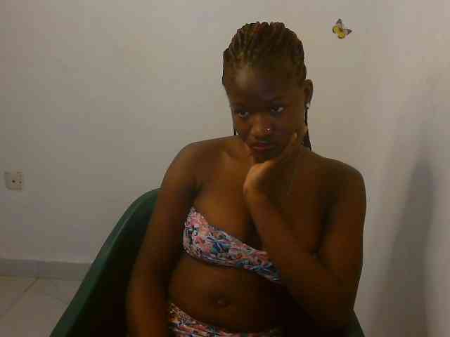 Sweet-fariha webcam
