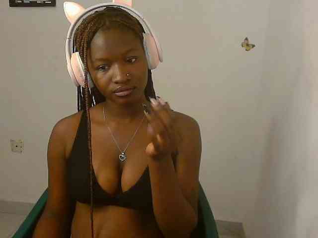 Sweet-fariha webcam