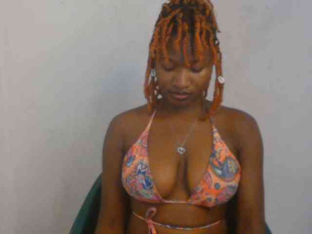 Sweet-fariha webcam