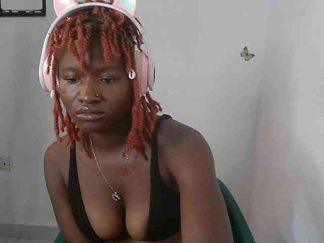 Sweet-fariha webcam