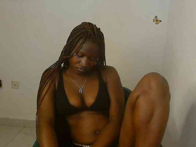 Sweet-fariha webcam