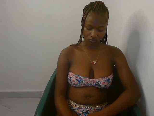 Sweet-fariha webcam