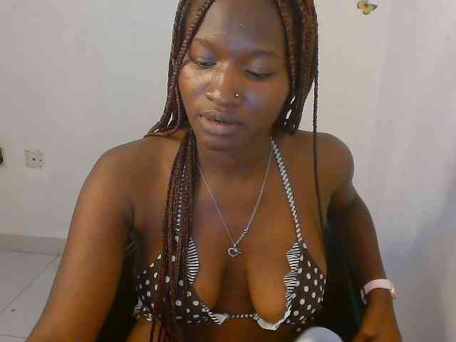Sweet-fariha webcam