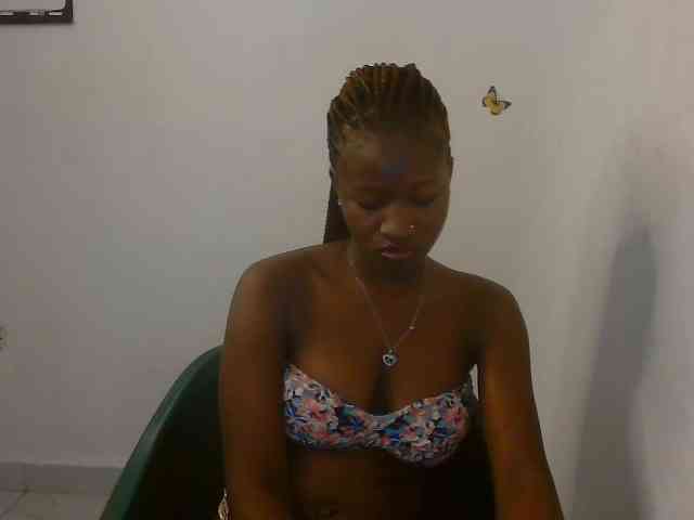 Sweet-fariha webcam