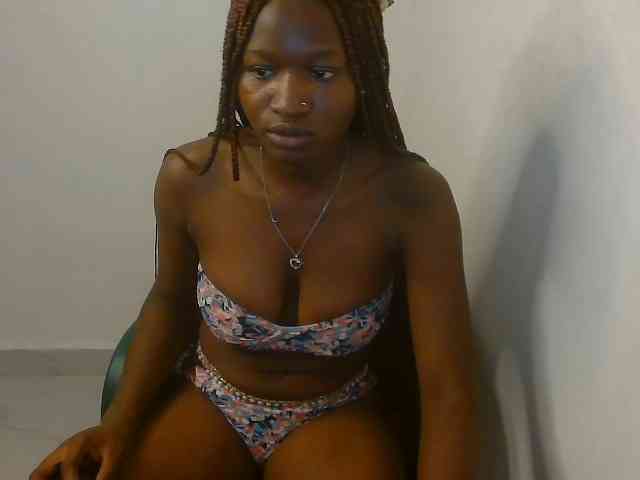 Sweet-fariha webcam