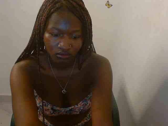 Sweet-fariha webcam