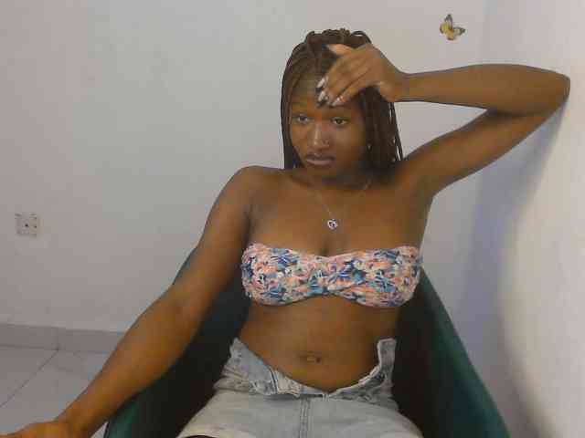 Sweet-fariha webcam