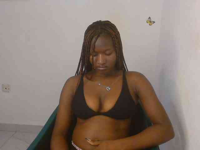 Sweet-fariha webcam