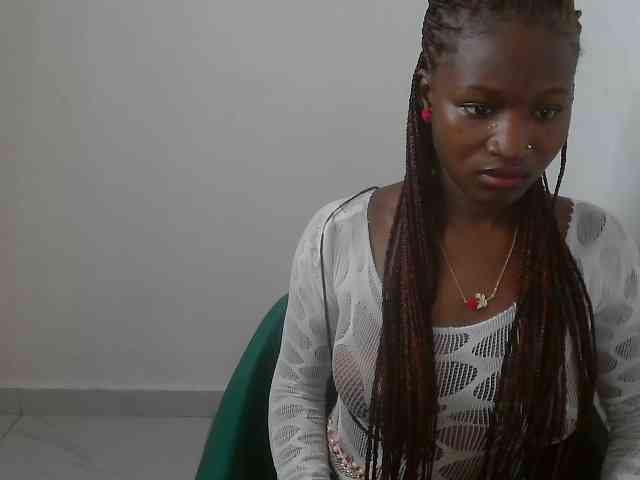 Sweet-fariha webcam