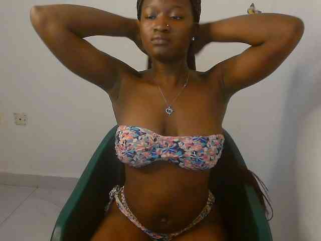 Sweet-fariha webcam