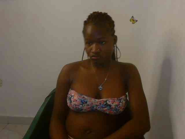 Sweet-fariha webcam