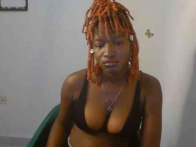 Sweet-fariha webcam