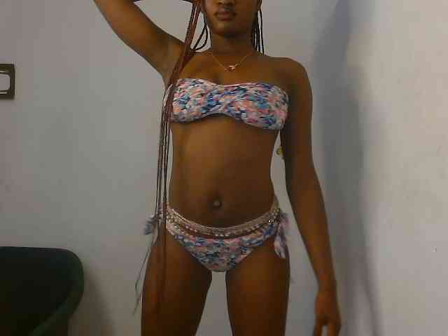 Sweet-fariha webcam