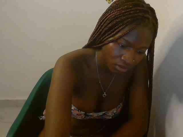 Sweet-fariha webcam