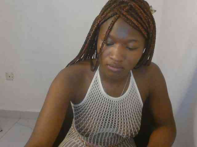 Sweet-fariha webcam