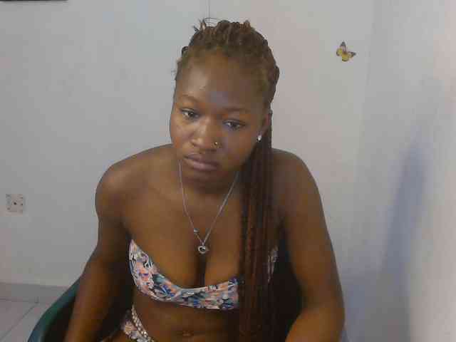 Sweet-fariha webcam