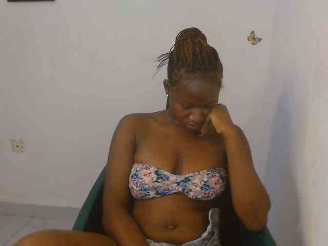 Sweet-fariha webcam