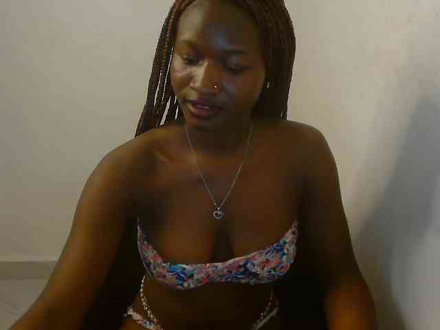 Sweet-fariha webcam