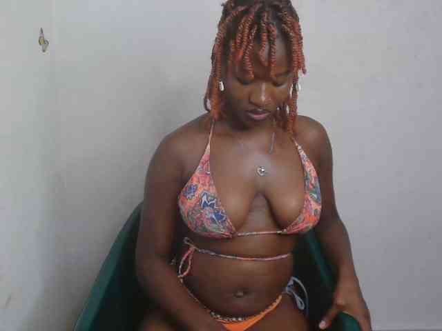Sweet-fariha webcam