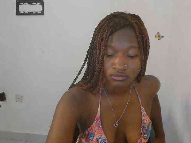 Sweet-fariha webcam