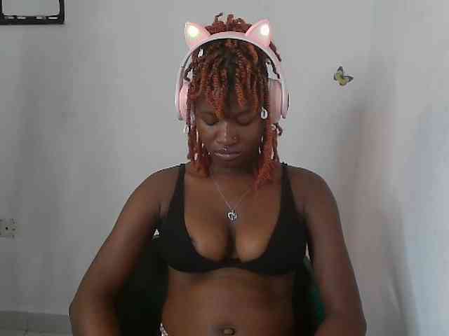 Sweet-fariha webcam