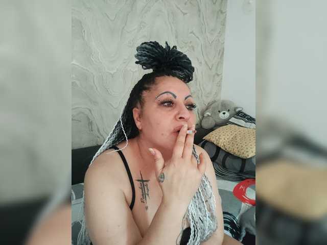 Valentina7979 live cam on BongaCams