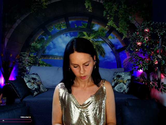 RoxanneBlize, 26 y/o - Live Cam on BongaCams