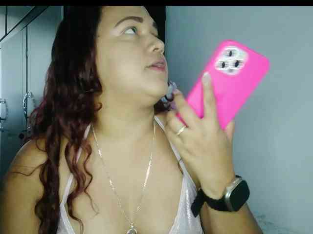 Saramichell445734 webcam