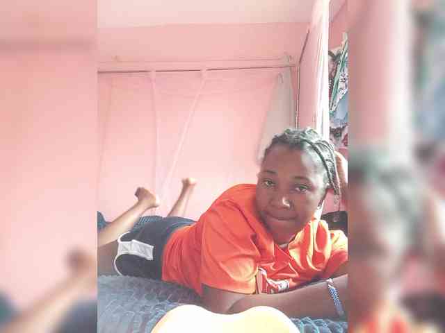 Madea webcam