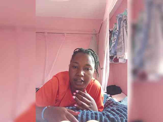 Madea webcam