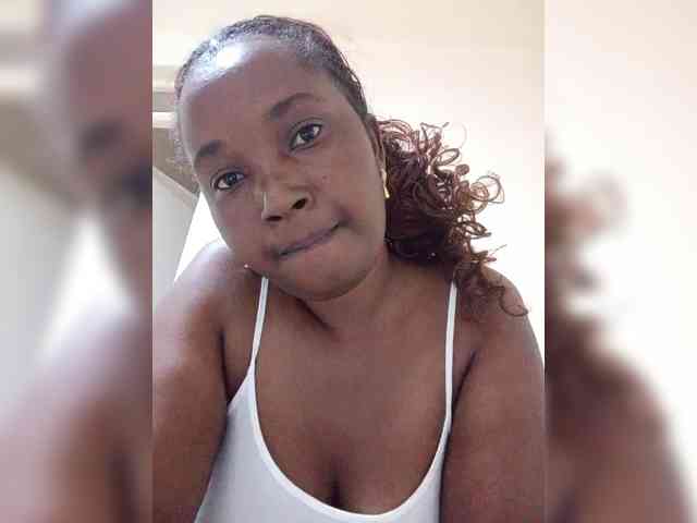 Madea webcam