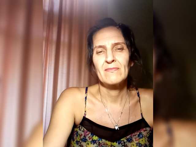AleneLorrie live cam on BongaCams